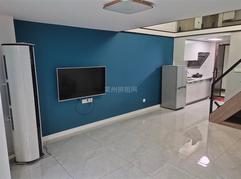 瑞莱首府复试公寓带院子,精装修,带家具家电,拎包入住