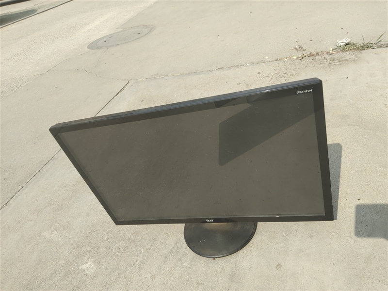 二手液晶显示器便宜处理了
