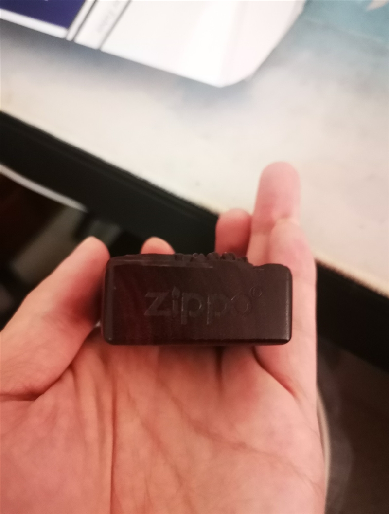 正品zippo打火机