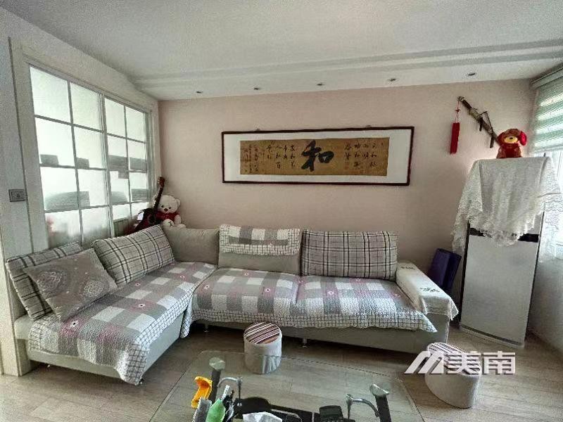 3双语旁,精装两室,拎包入住,仅售45万8
