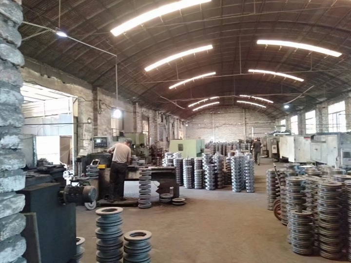 招聘 刹车盘数控车工 质检员 包装工 交五险 中午管饭