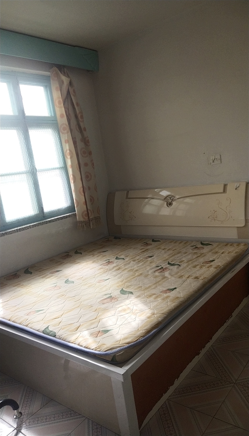 中心小学,文峰中学学区房,
