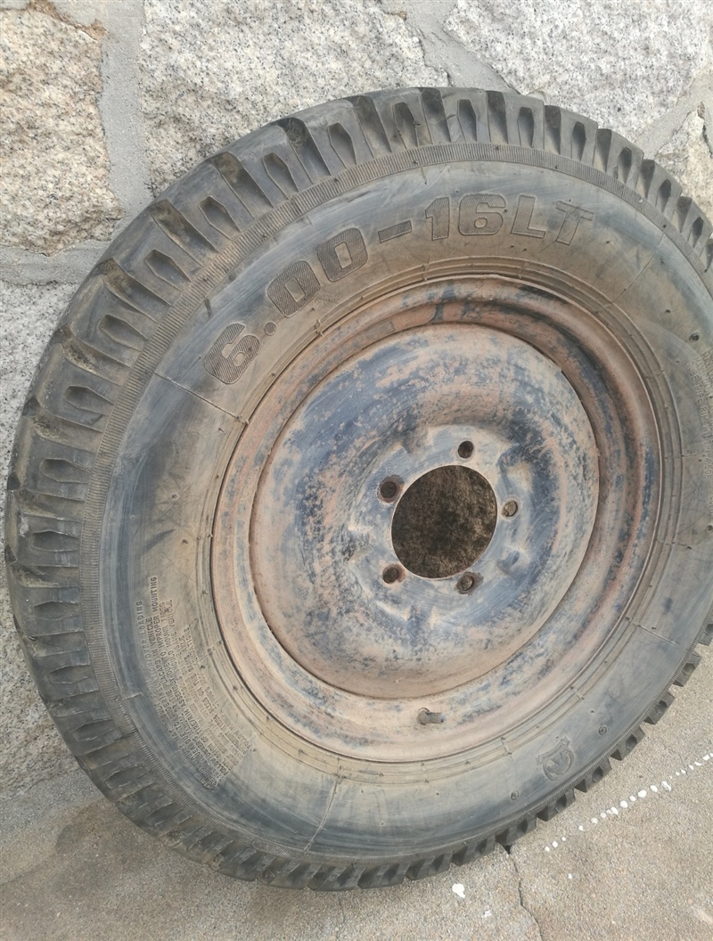 轮胎600—16