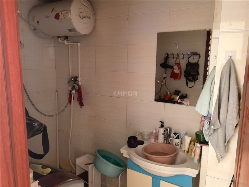 科技广场附近,独立卧室客厅厨房,有天然气,电梯房,带家具家电
