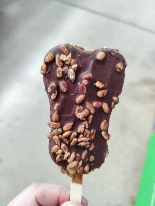 佰味汇雪糕中铁店即将开业 招聘店员