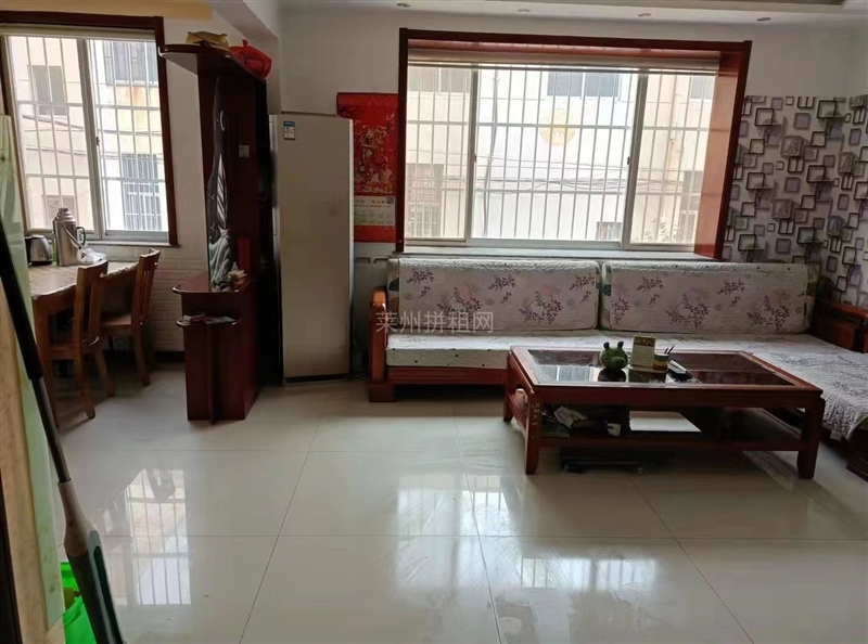 科技广场附近,北流小区,精装低楼层,带家具家电,拎包入住