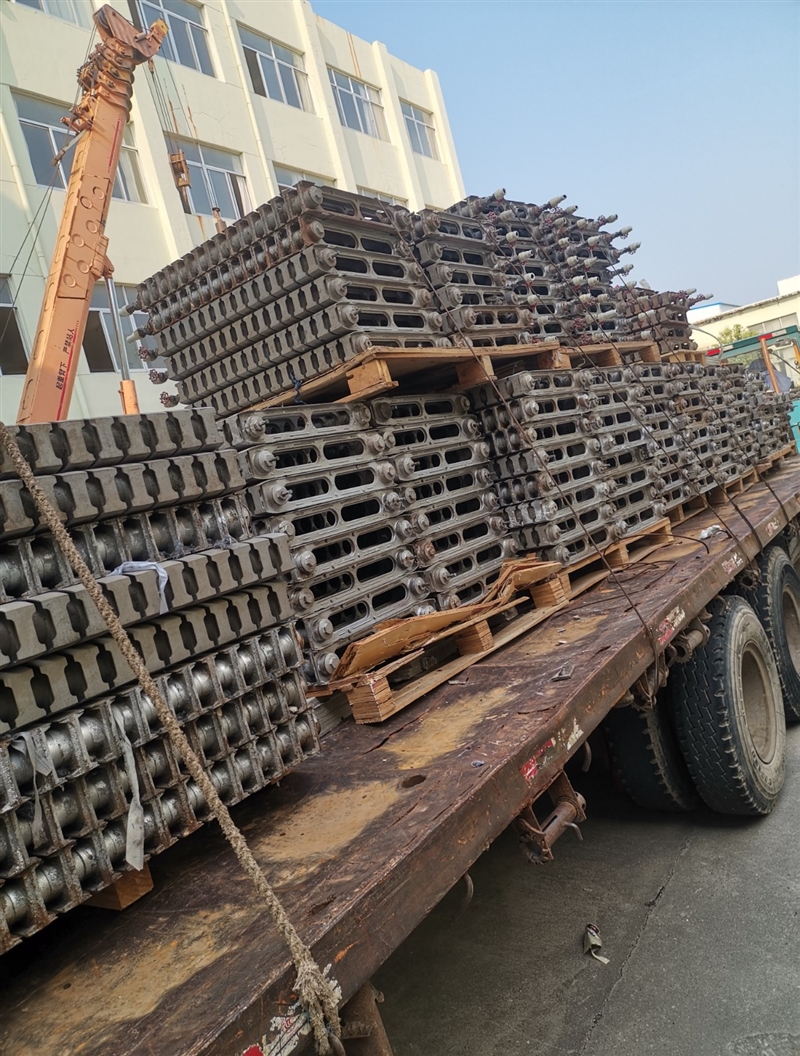 出售一批暖气片