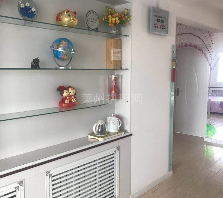 文峰小区,客厅朝阳,精装修,带家具家电,拎包入住