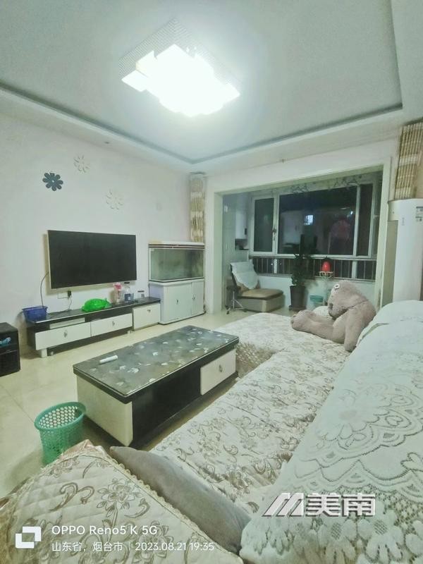 卡地亚小区 电梯中层 精装少住 家电齐全月租2500元