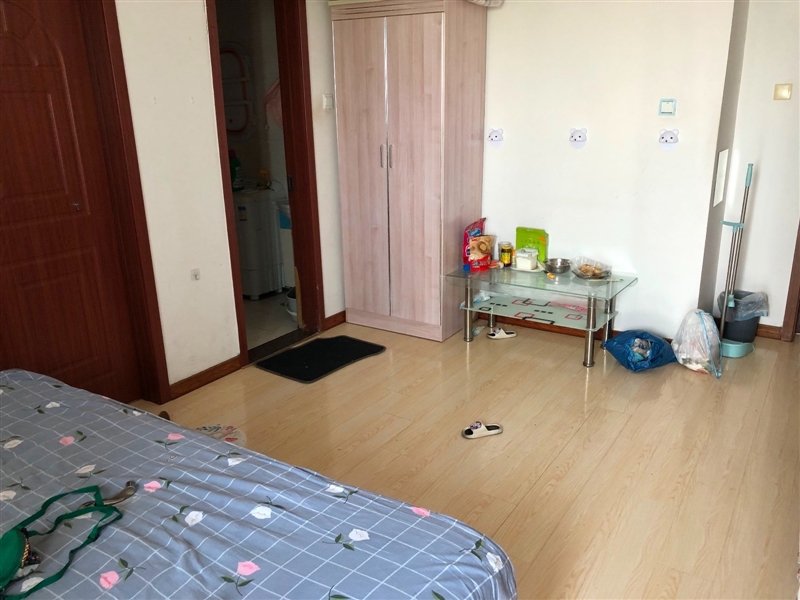 鸣玉泉一室公寓,可短租,精装修,带家具家电