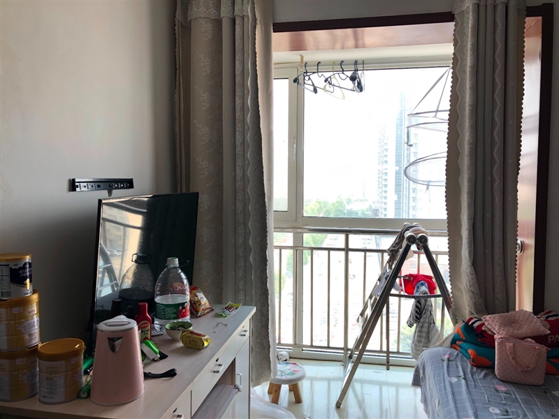 鸣玉泉一室公寓,可短租,精装修,带家具家电