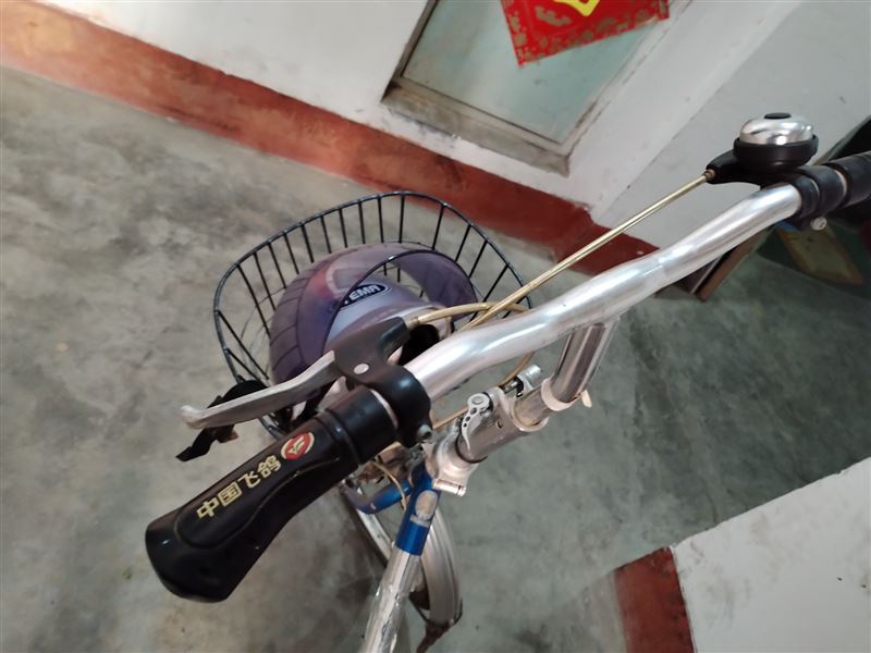 二手自行车两辆