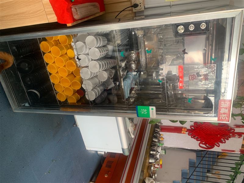 出售品牌纳柏顿毛巾消毒柜,