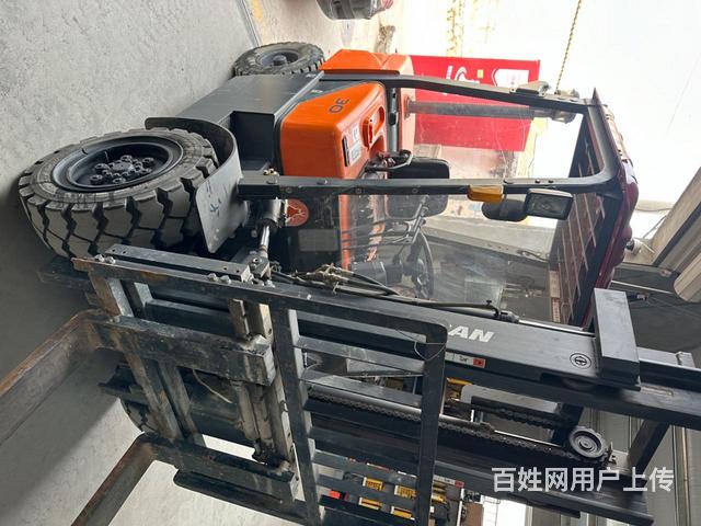 3吨叉车