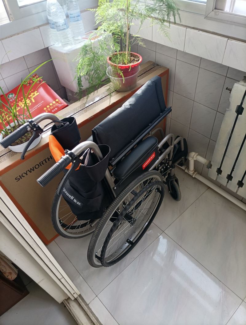 九九成新鱼跃h062轮椅380元自提