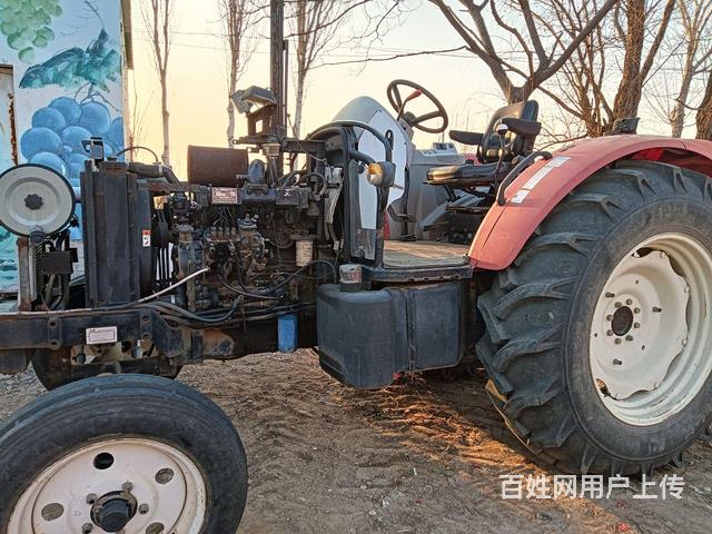 乐星100马力两驱拖拉机