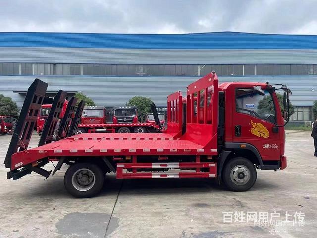 烟台挖机蓝牌平板运输车 拖60/80小挖机拖板车批发价