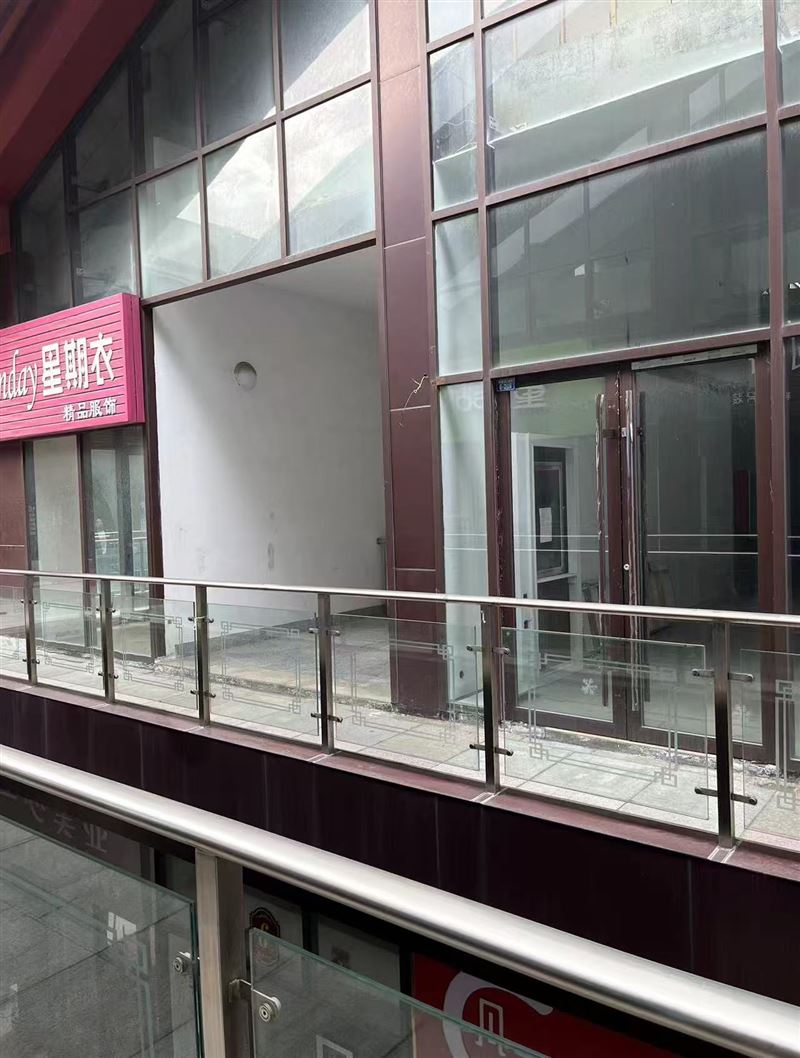 鼓楼里二层商铺出售