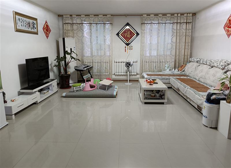 正昕苑北邻楼房大产权大房出售