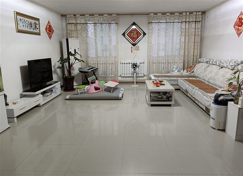 正昕苑北邻楼房大产权大房出售