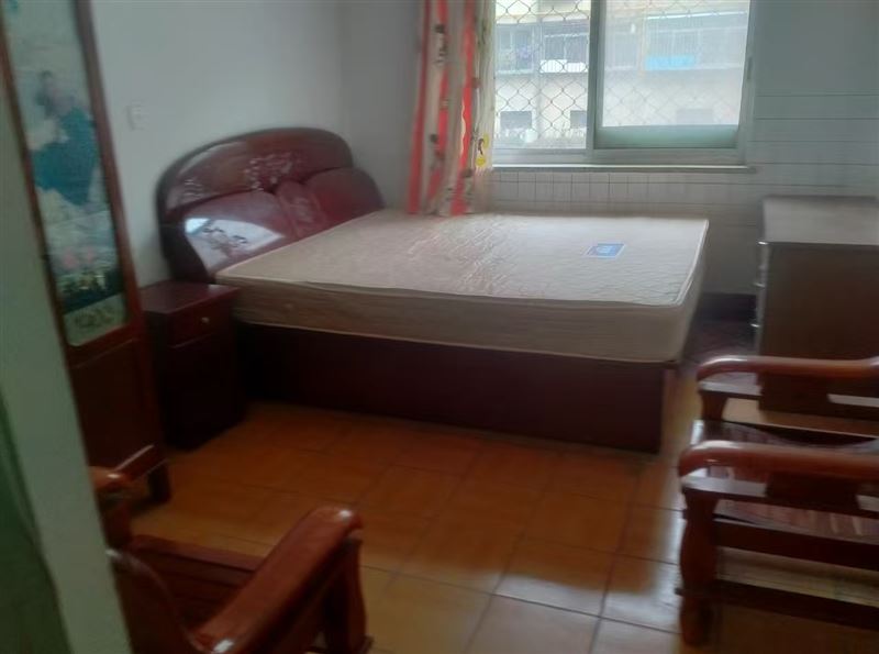 莱州东环路小区一楼出租