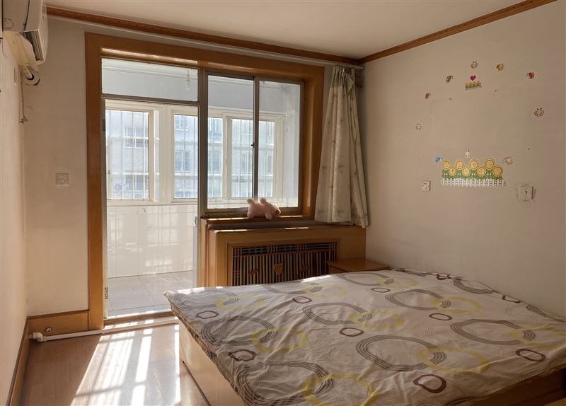 开发区开建小区三楼