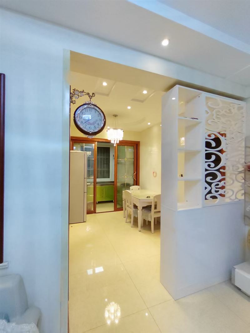 万通市场附近精装婚房整租