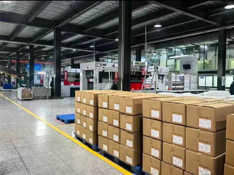 城北齿轮厂国企五险一金有班车有坐岗长白班