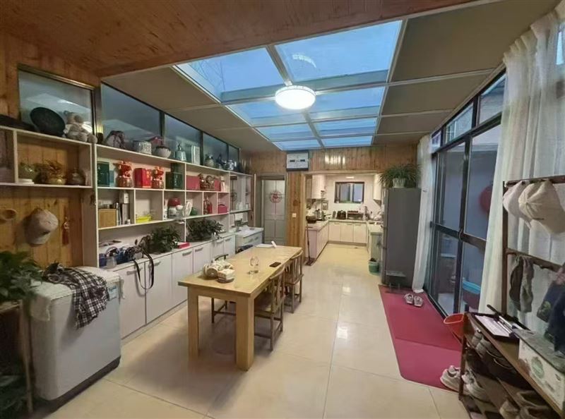 市区双试验二层楼,