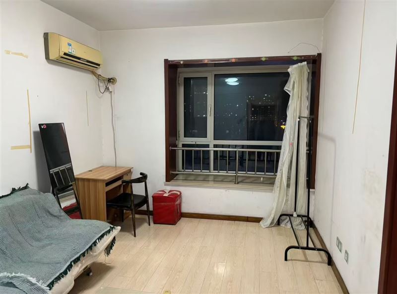 明玉泉大厦精装900元每月