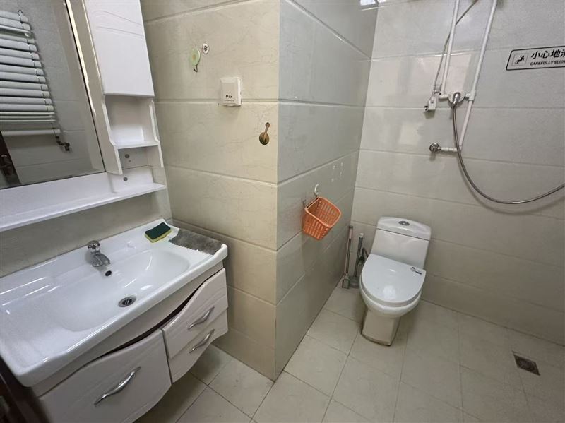 朗湖国际广场写字楼对外出租