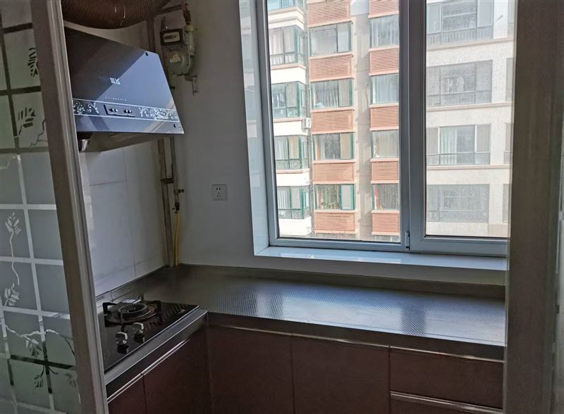 阳光郁景吉房出租